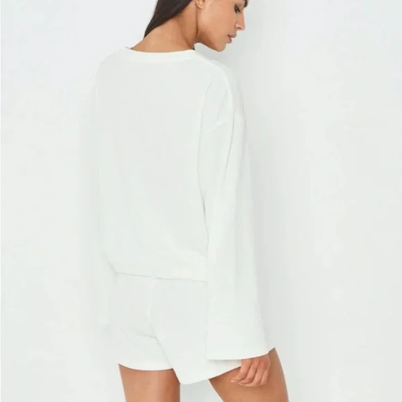 All Fenix White/Cream Ribbed Leo Drawstring Front Cropped Sweater Size Small EUC - Picture 2 of 10